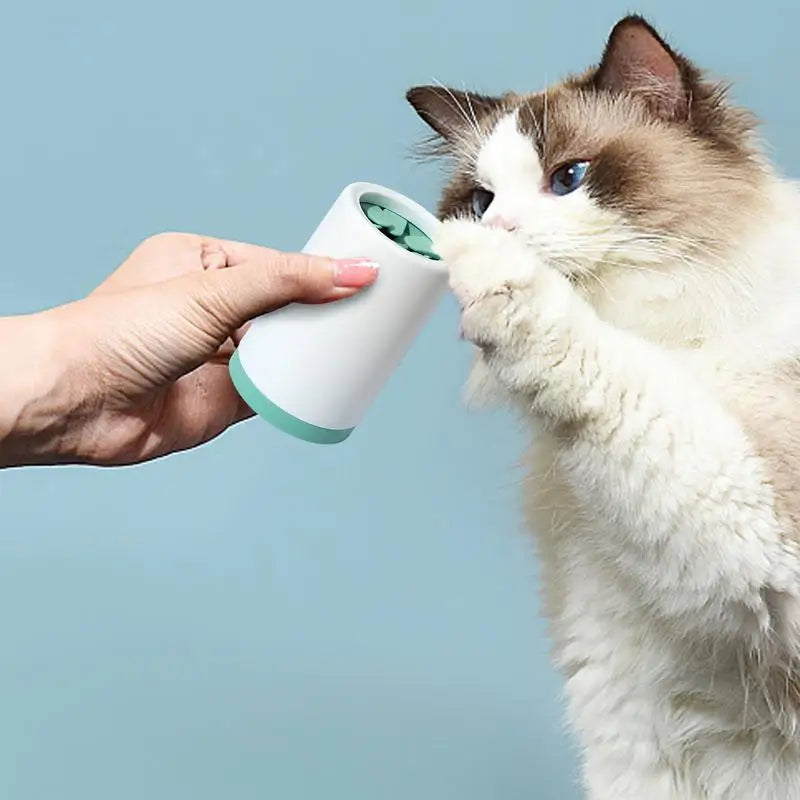 Dog Paw Washer – Soft Silicone Foot Cleaning Cup for Dogs & Cats